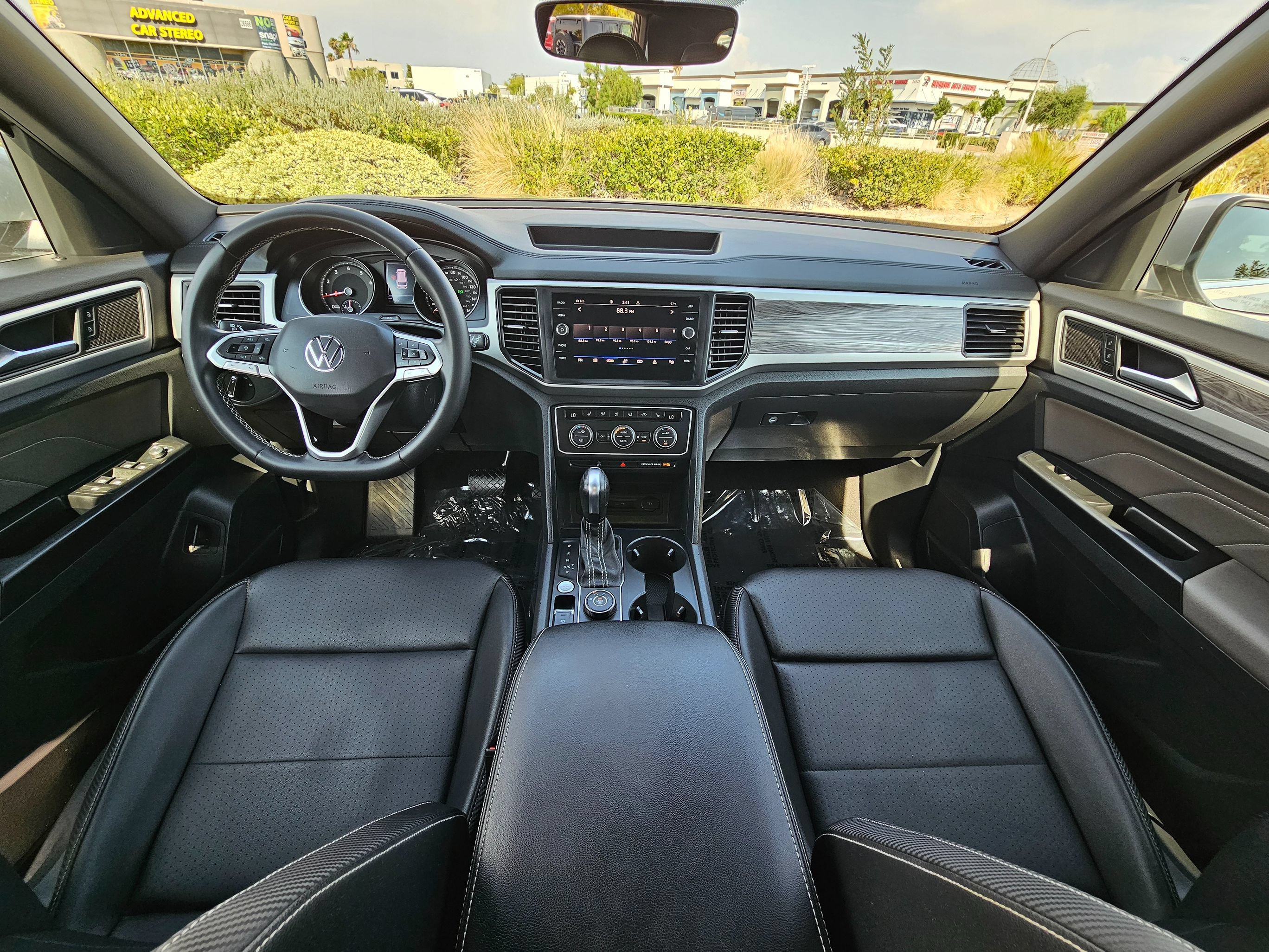 Used 2021 Volkswagen Atlas Cross Sport SE w/ Panoramic Sunroof Package AWD/4WD image 21