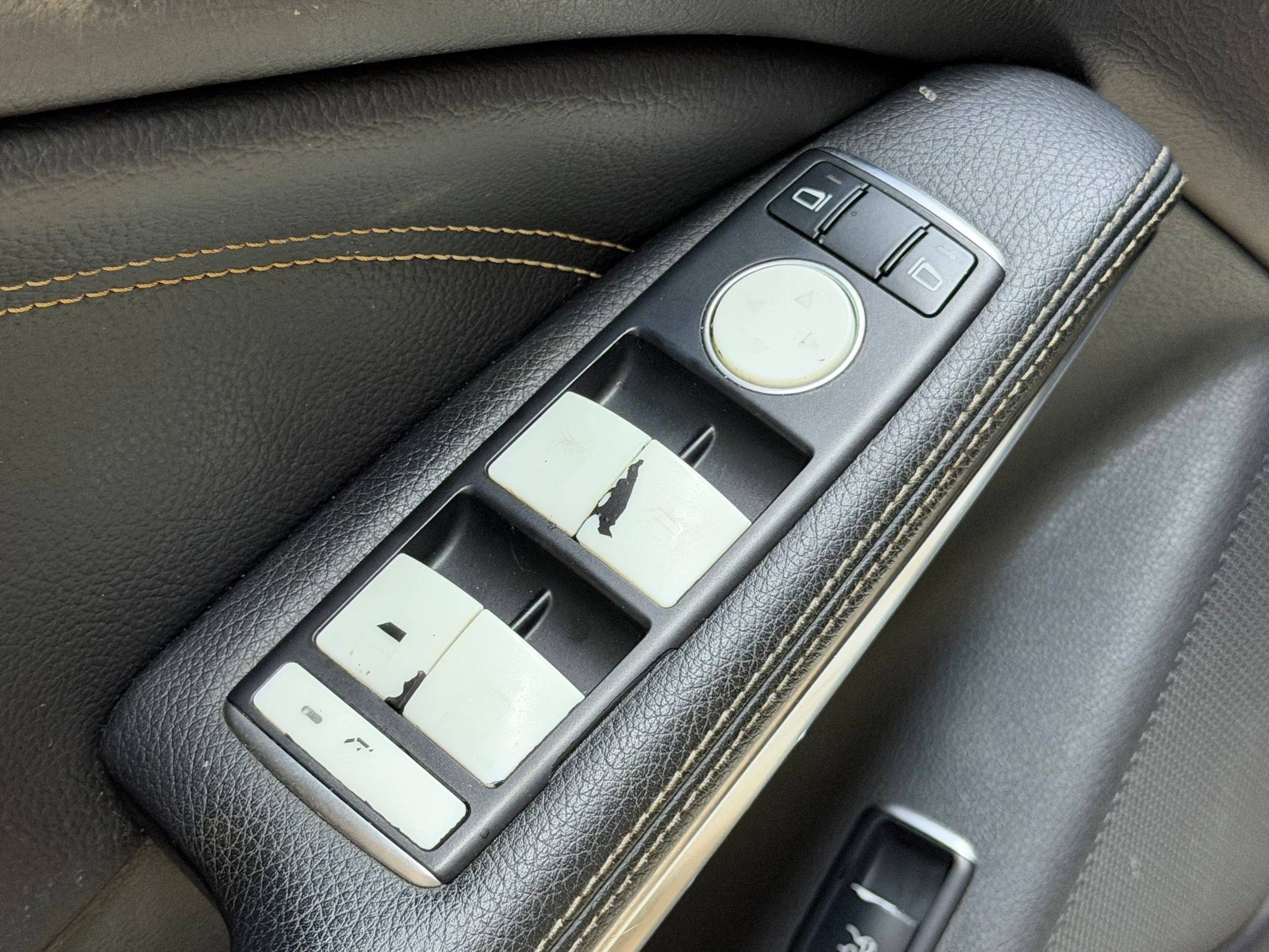 Used 2015 Mercedes-Benz CLA 250 image 22