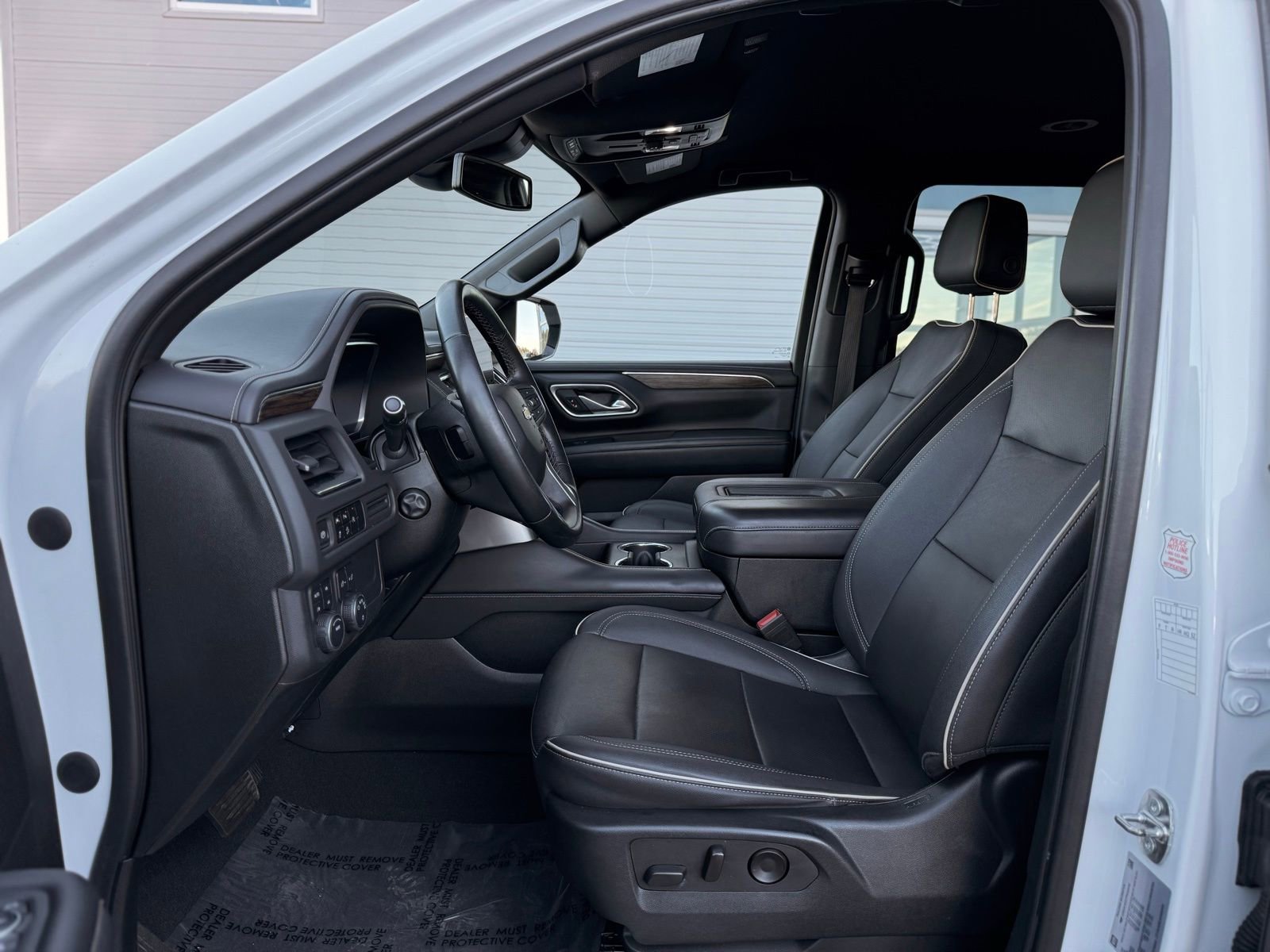 Used 2023 Chevrolet Tahoe Premier image 16