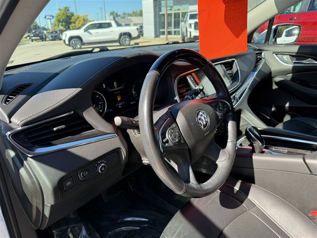 Used 2021 Buick Enclave Avenir w/ Avenir Technology Package image 2
