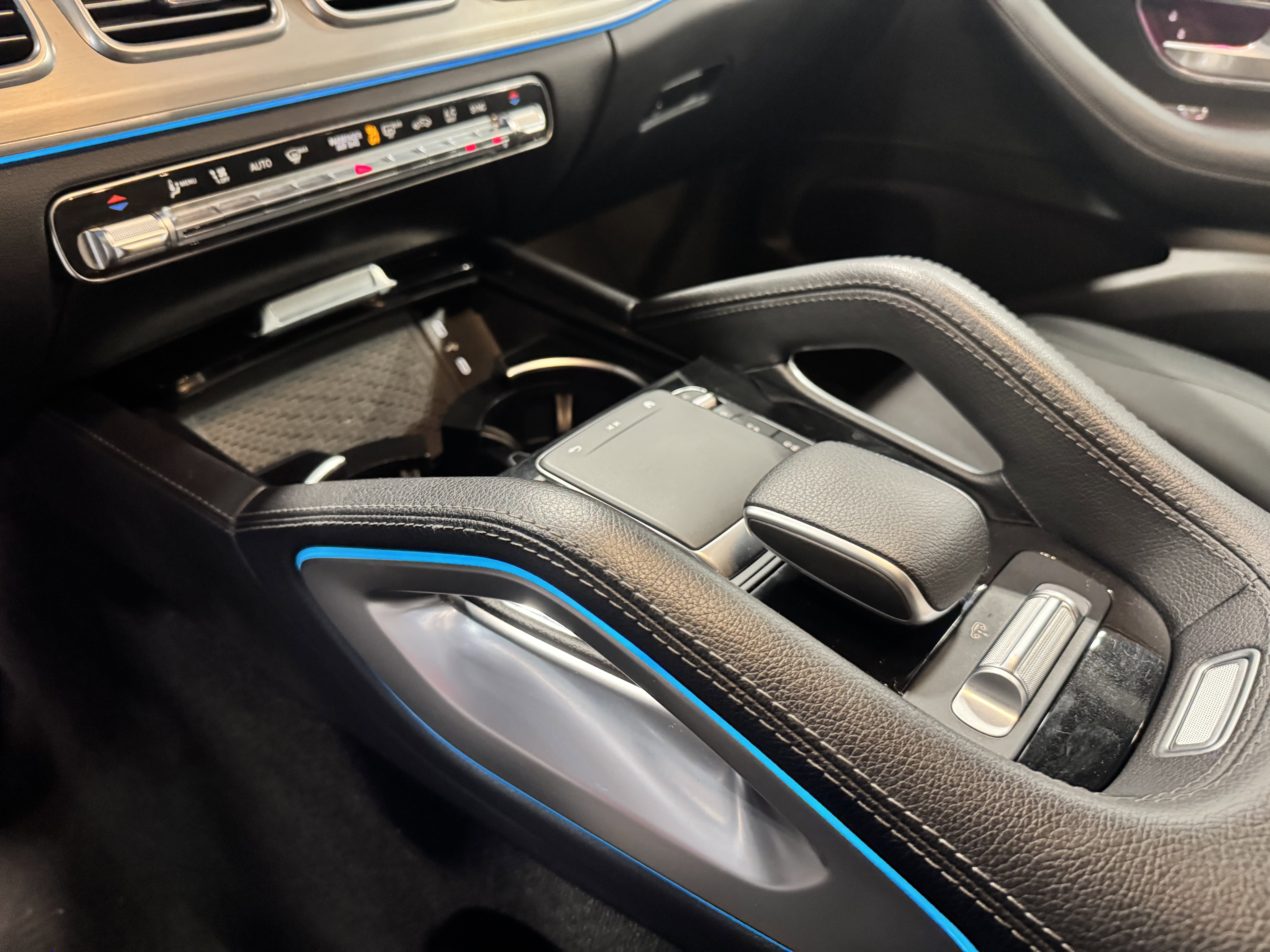 Used 2024 Mercedes-Benz GLS 450 4MATIC image 31