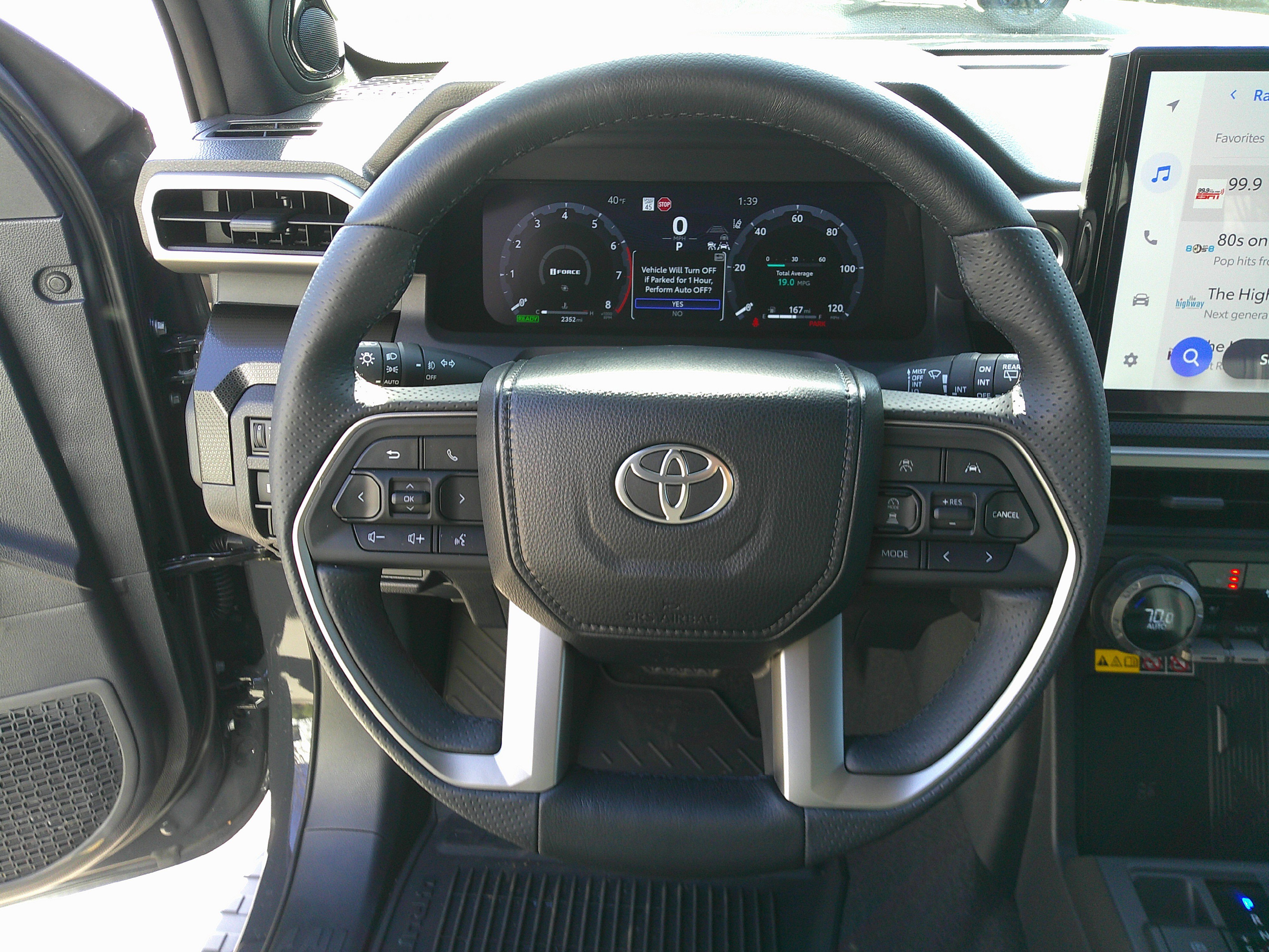 Used 2025 Toyota 4Runner Limited image 19