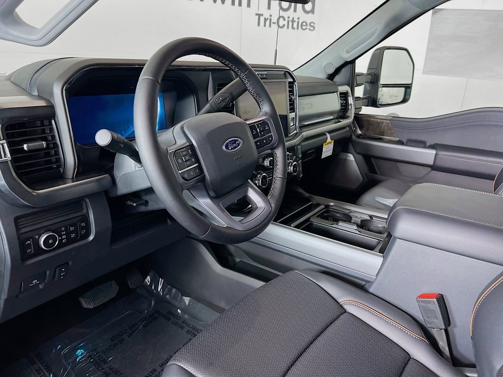 New 2026 Ford F350 Lariat w/ Black Appearance Package image 3