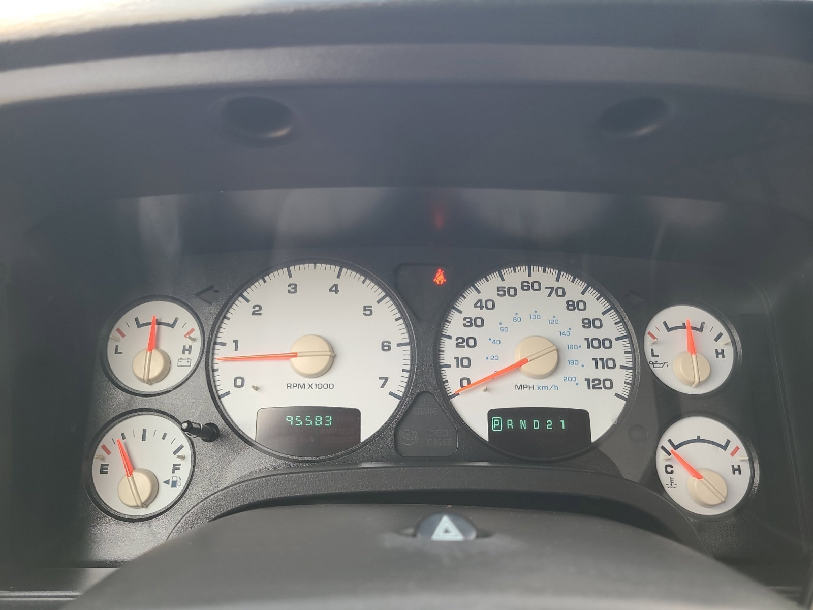 Used 2003 Dodge Ram 1500 Truck SLT image 12