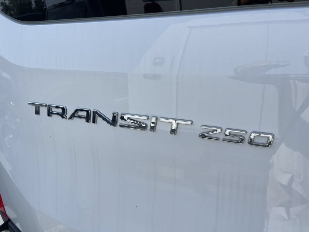 Used 2025 Ford Transit 250 Low Roof w/ Exterior Upgrade Package RWD image 5