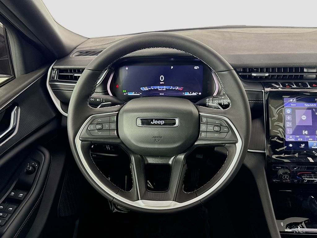 New 2025 Jeep Grand Cherokee Altitude image 27