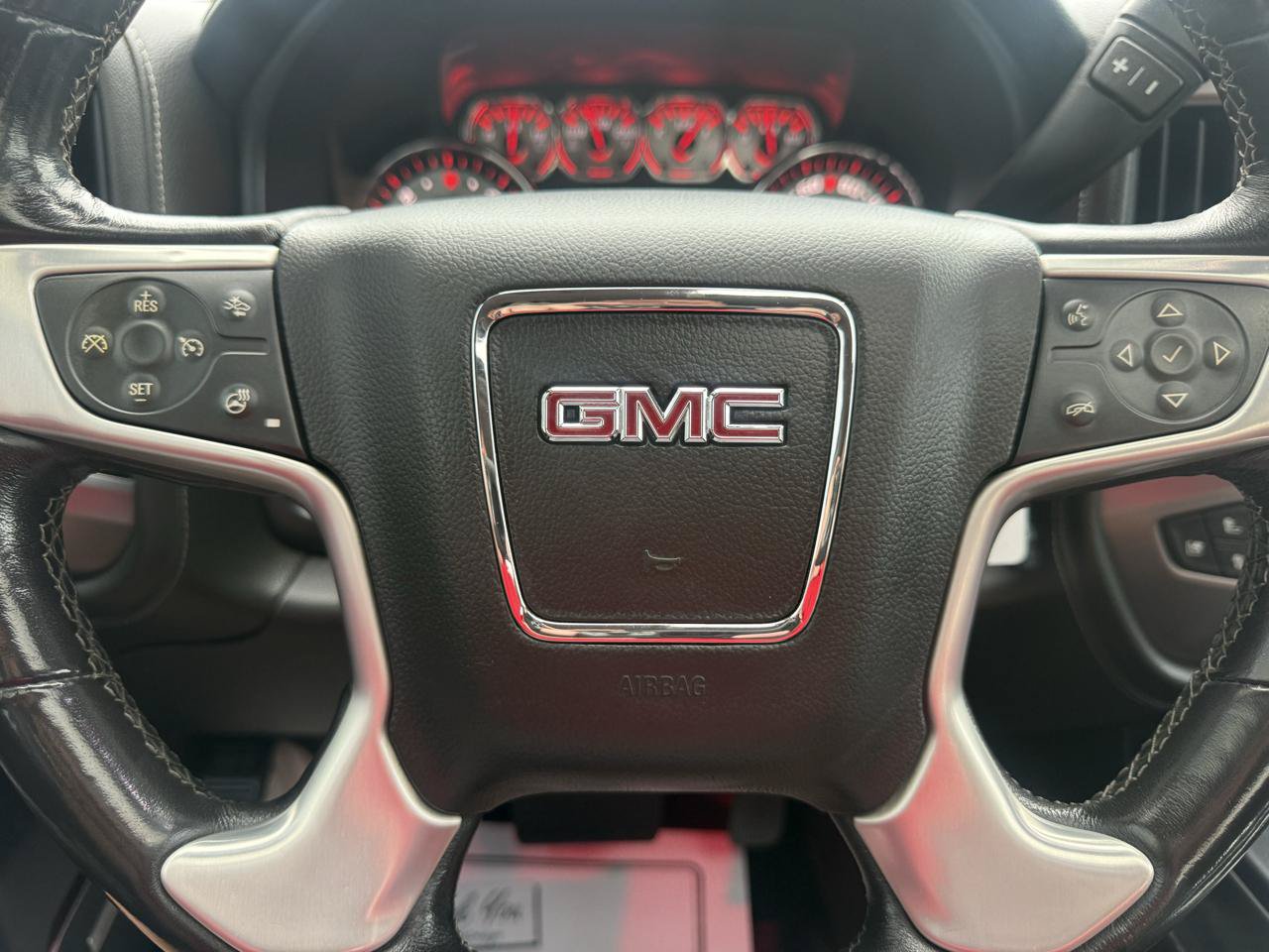 Used 2018 GMC Sierra 1500 SLT AWD/4WD image 19