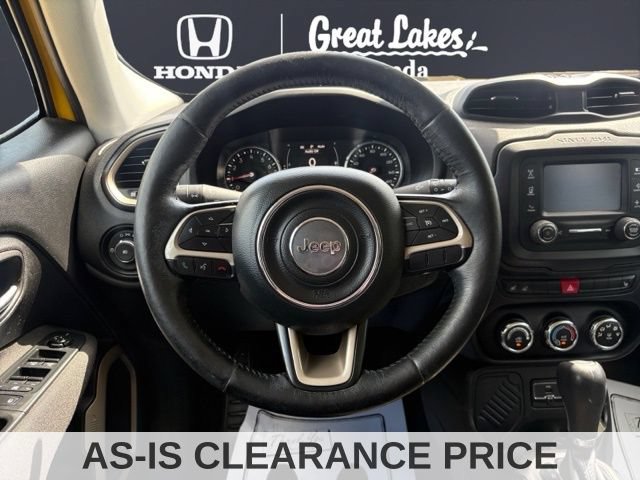 Used 2016 Jeep Renegade Latitude w/ Cold Weather Group FWD image 12