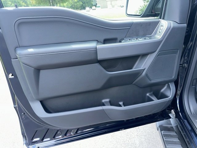 New 2025 Ford F150 XLT w/ Equipment Group 301A Standard image 9