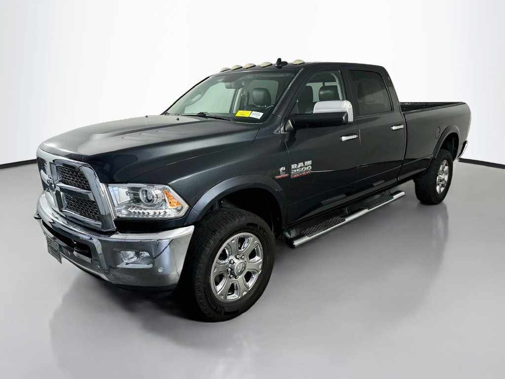 Used 2017 RAM 2500 Laramie AWD/4WD image 3