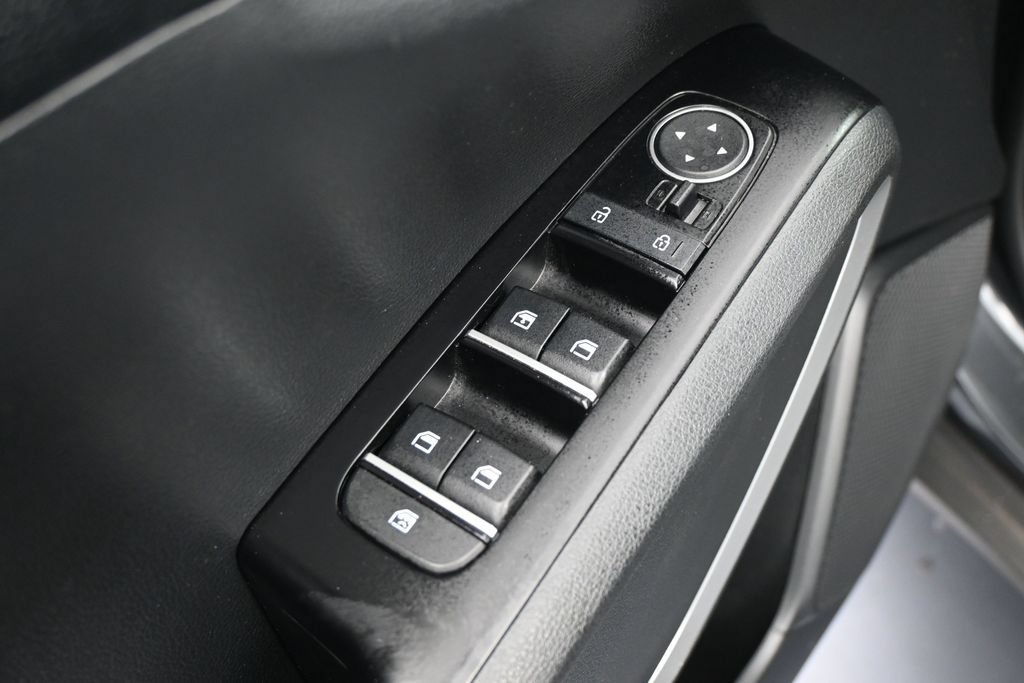 Used 2024 Kia Soul S FWD image 14