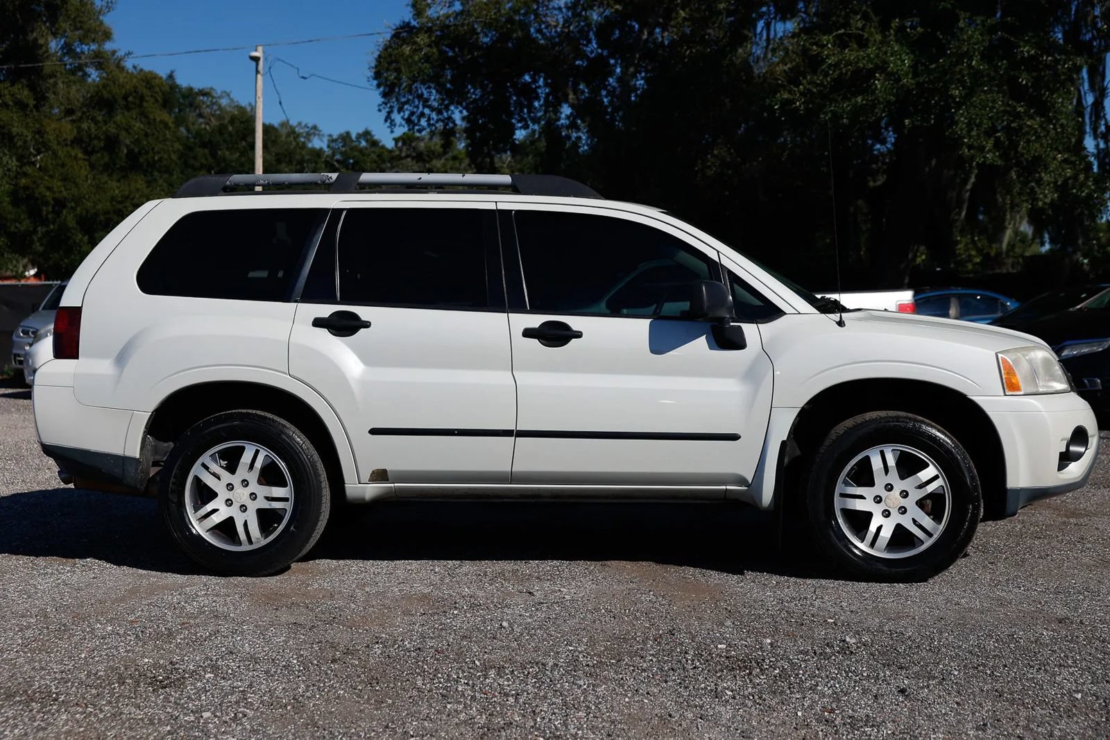 Used 2006 Mitsubishi Endeavor LS FWD image 8