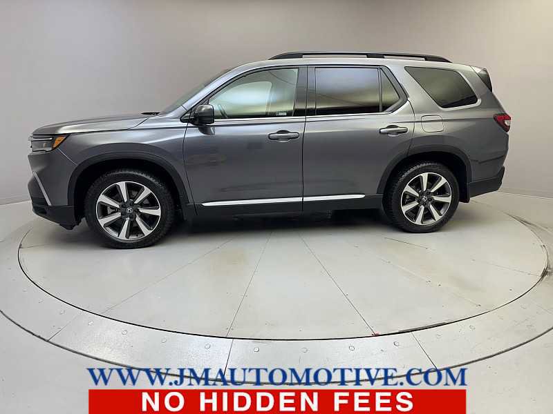 Used 2024 Honda Pilot Elite image 2