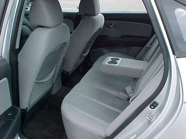 Used 2010 Hyundai Elantra GLS image 8