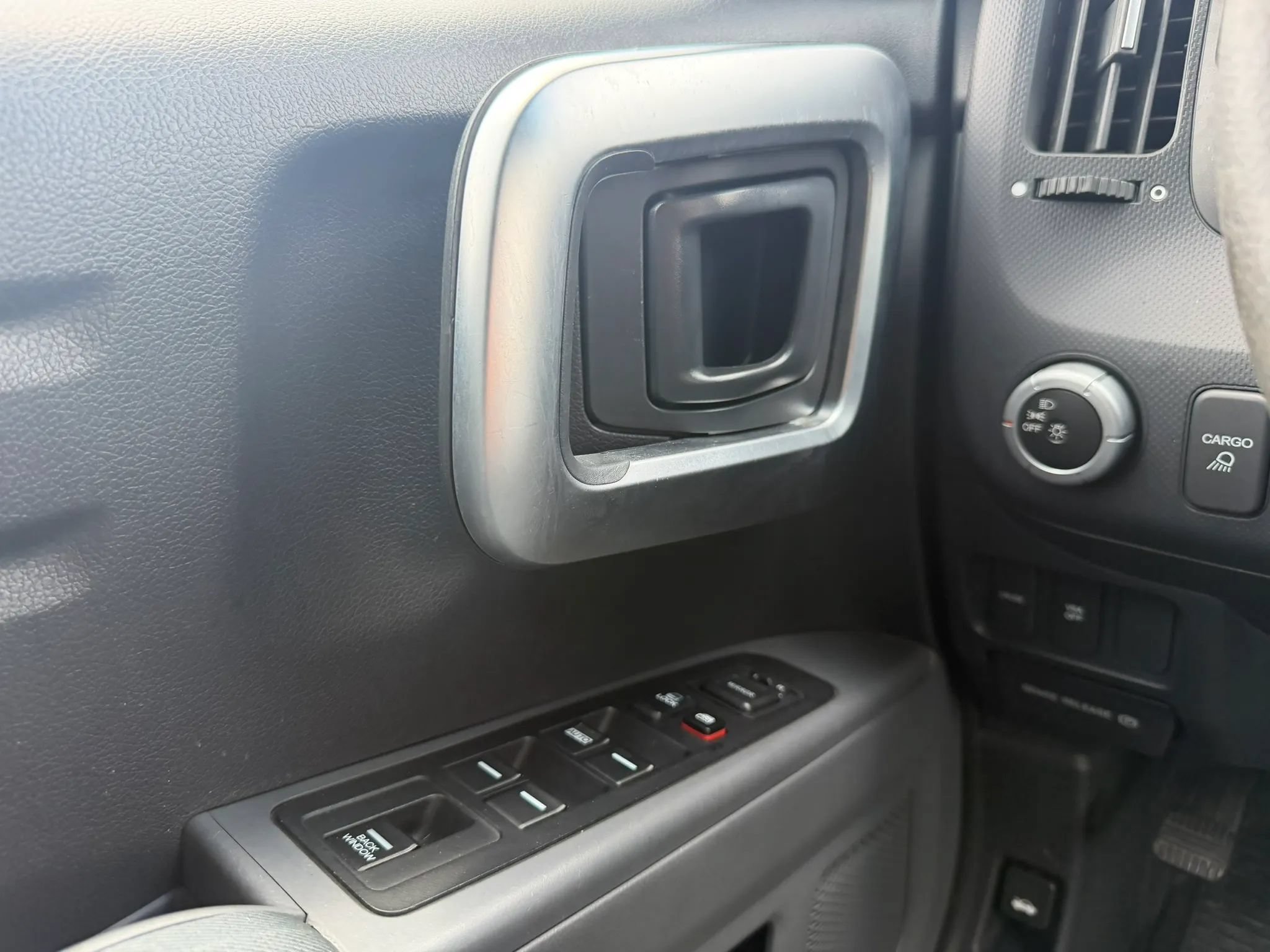 Used 2008 Honda Ridgeline RTX image 21