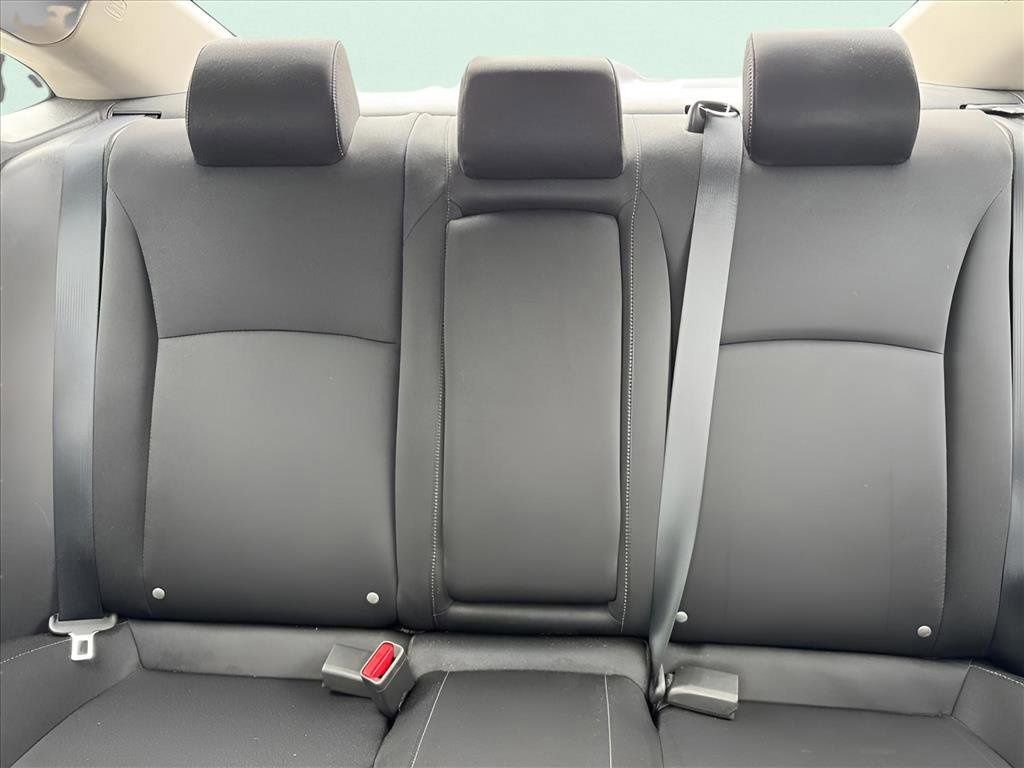 Used 2019 Honda Civic EX image 17