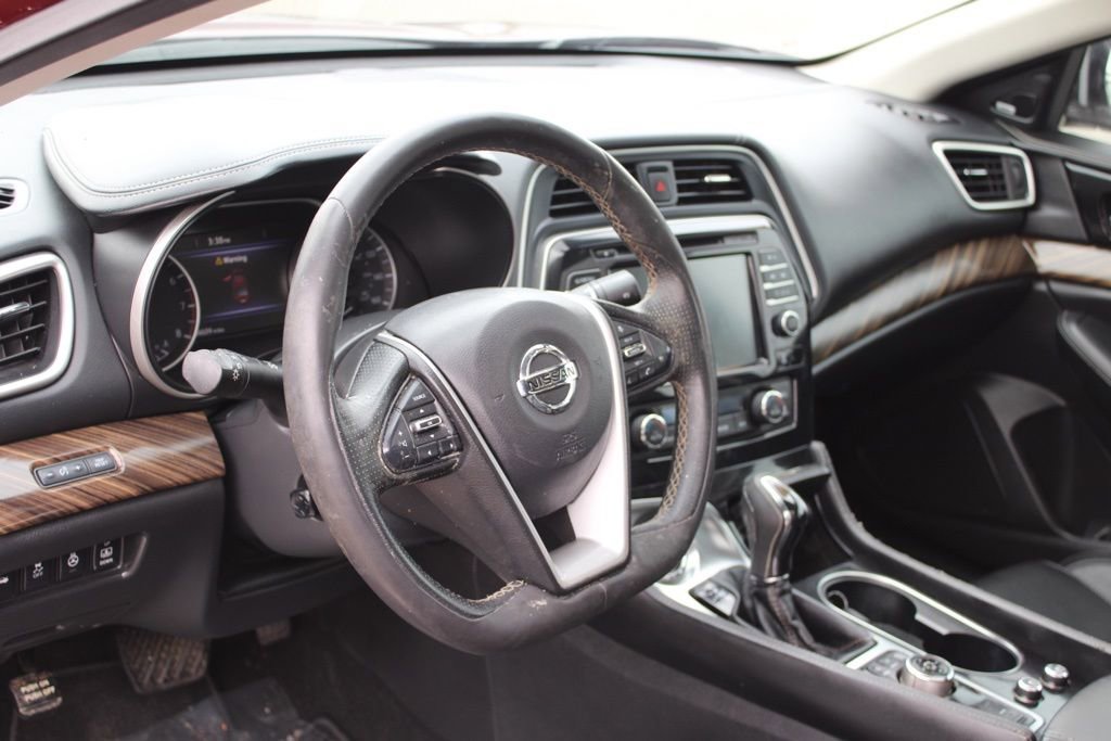 Used 2017 Nissan Maxima Platinum image 17
