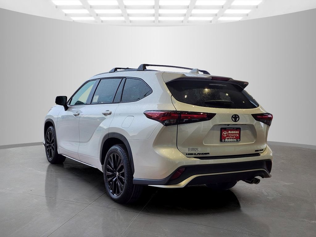 New 2026 Toyota Highlander XSE AWD/4WD image 4