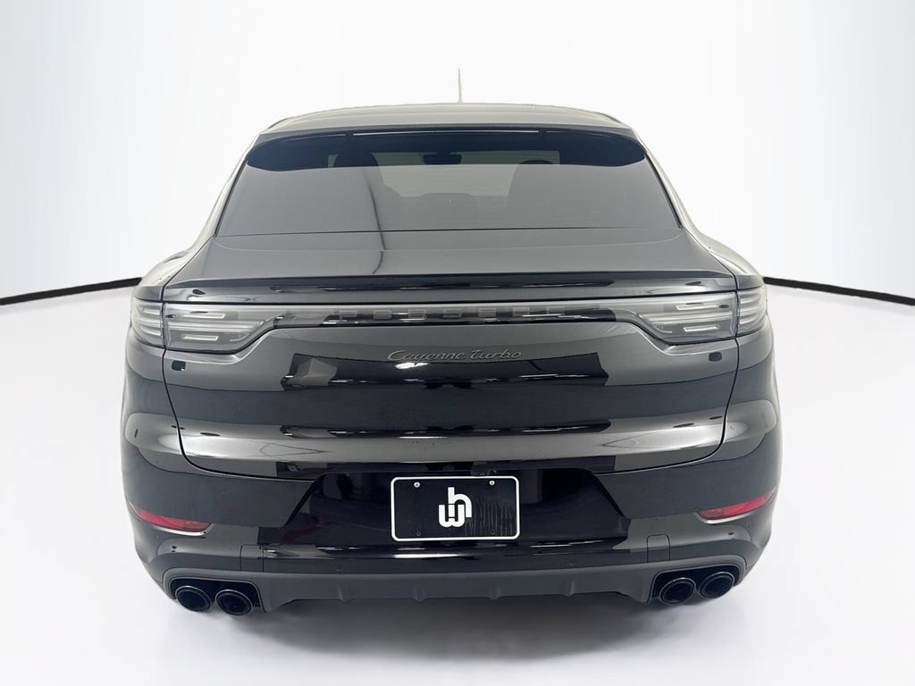 Used 2023 Porsche Cayenne Turbo AWD/4WD image 6