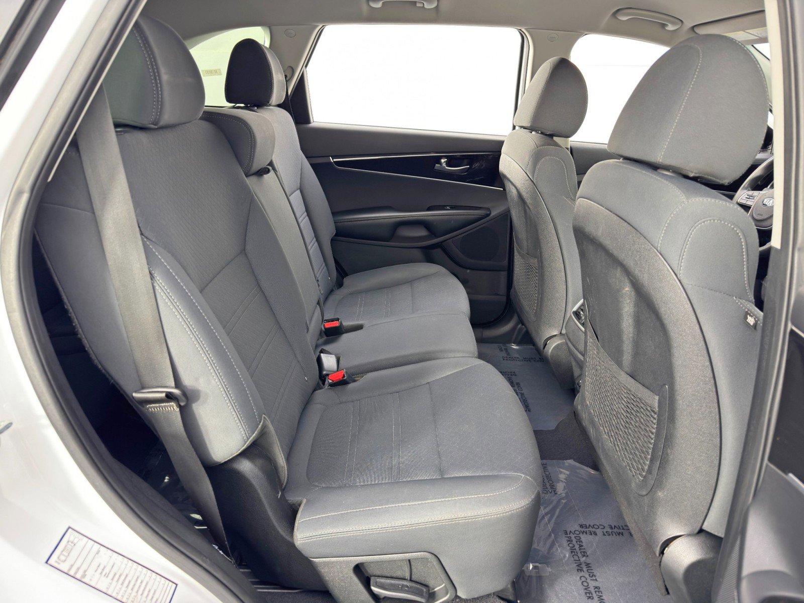 Used 2020 Kia Sorento LX image 31