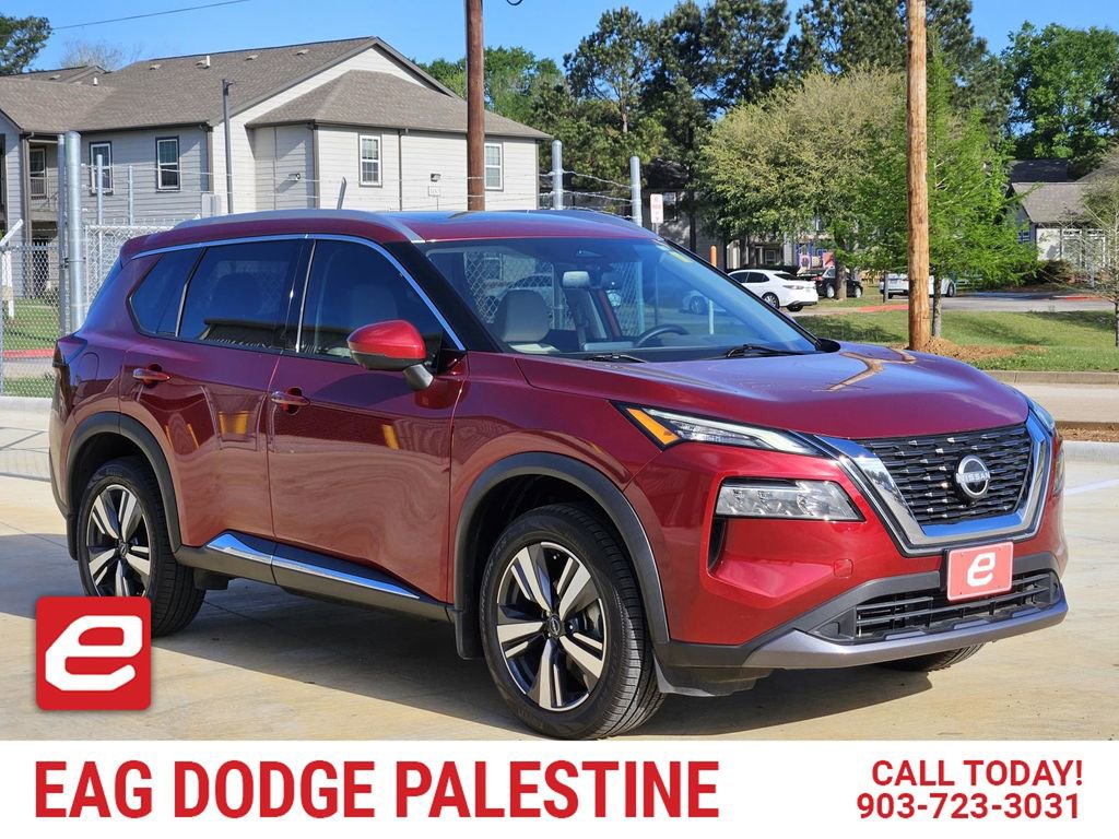 Used 2023 Nissan Rogue SL image 1