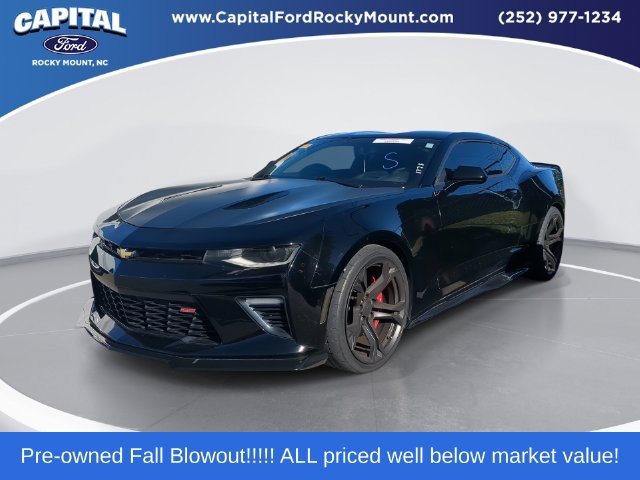 Used 2018 Chevrolet Camaro SS RWD image 1
