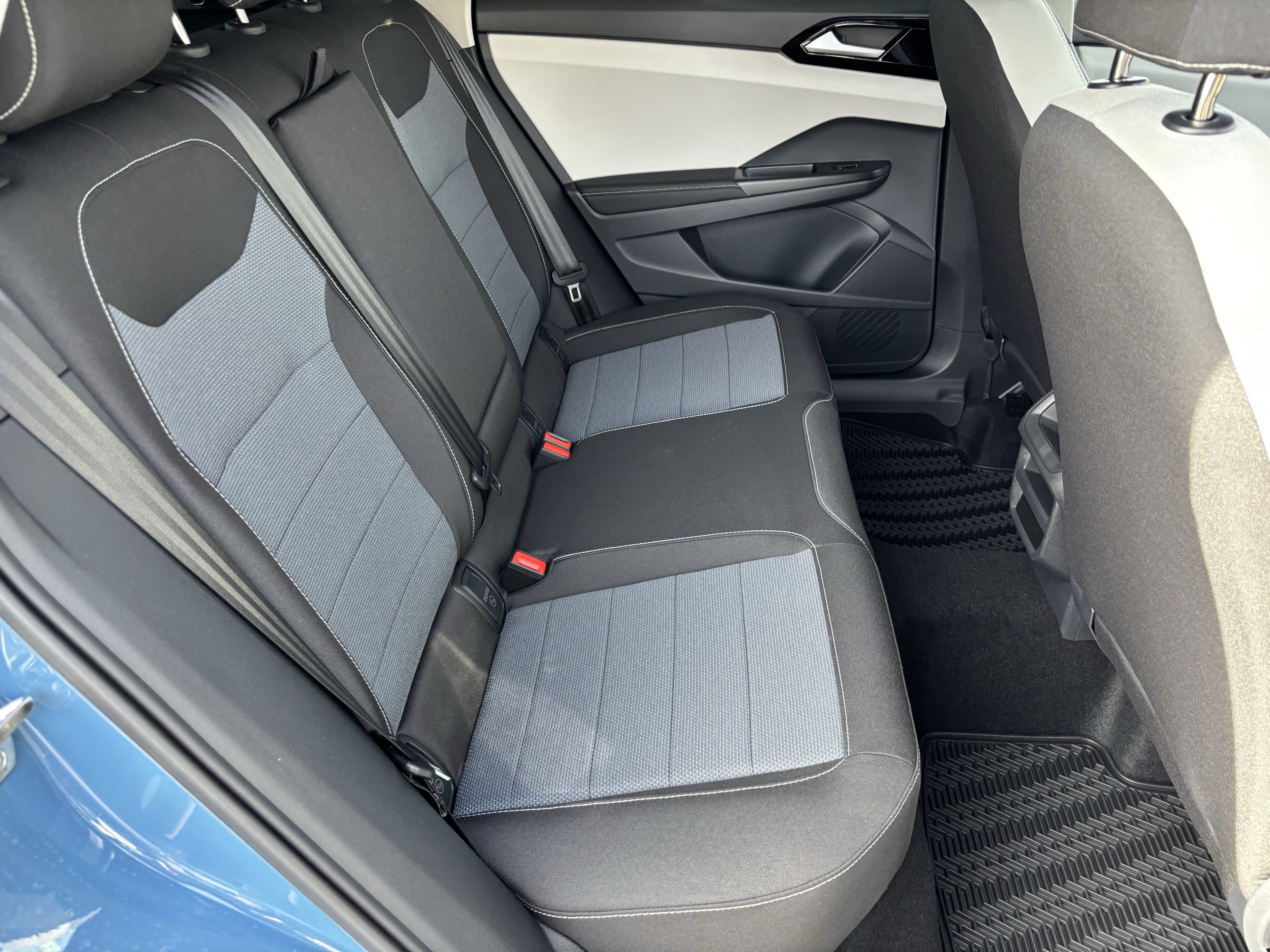 New 2026 Volkswagen Taos S FWD image 10