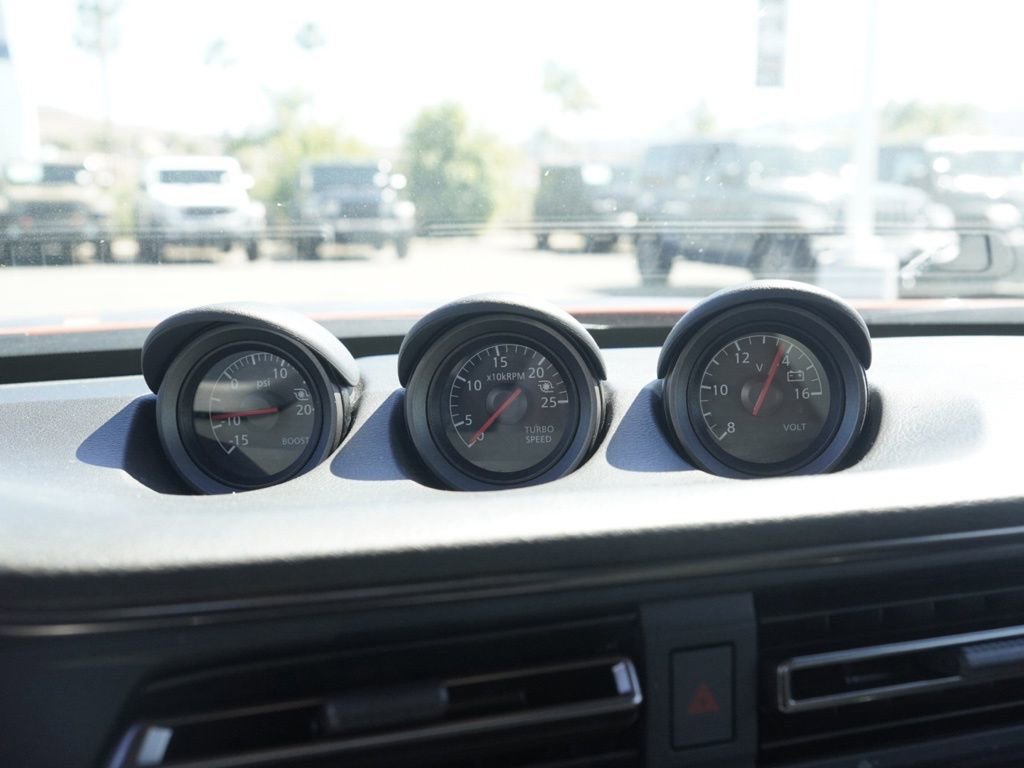 Used 2024 Nissan Z Performance w/ Heritage Edition image 14