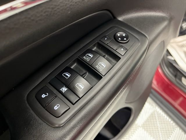 Used 2020 Jeep Grand Cherokee Limited AWD/4WD image 33