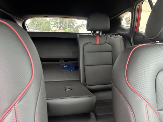 New 2026 Chevrolet Trax RS w/ Sunroof Package FWD image 15