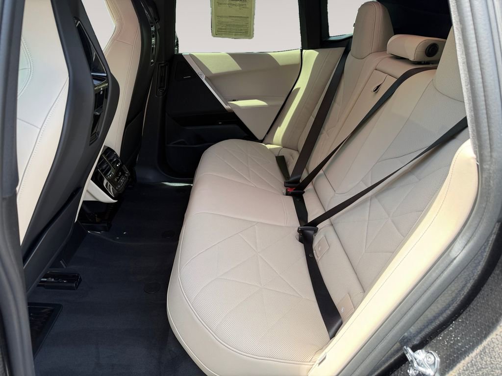 Certified 2026 BMW iX xDrive60 AWD/4WD image 13