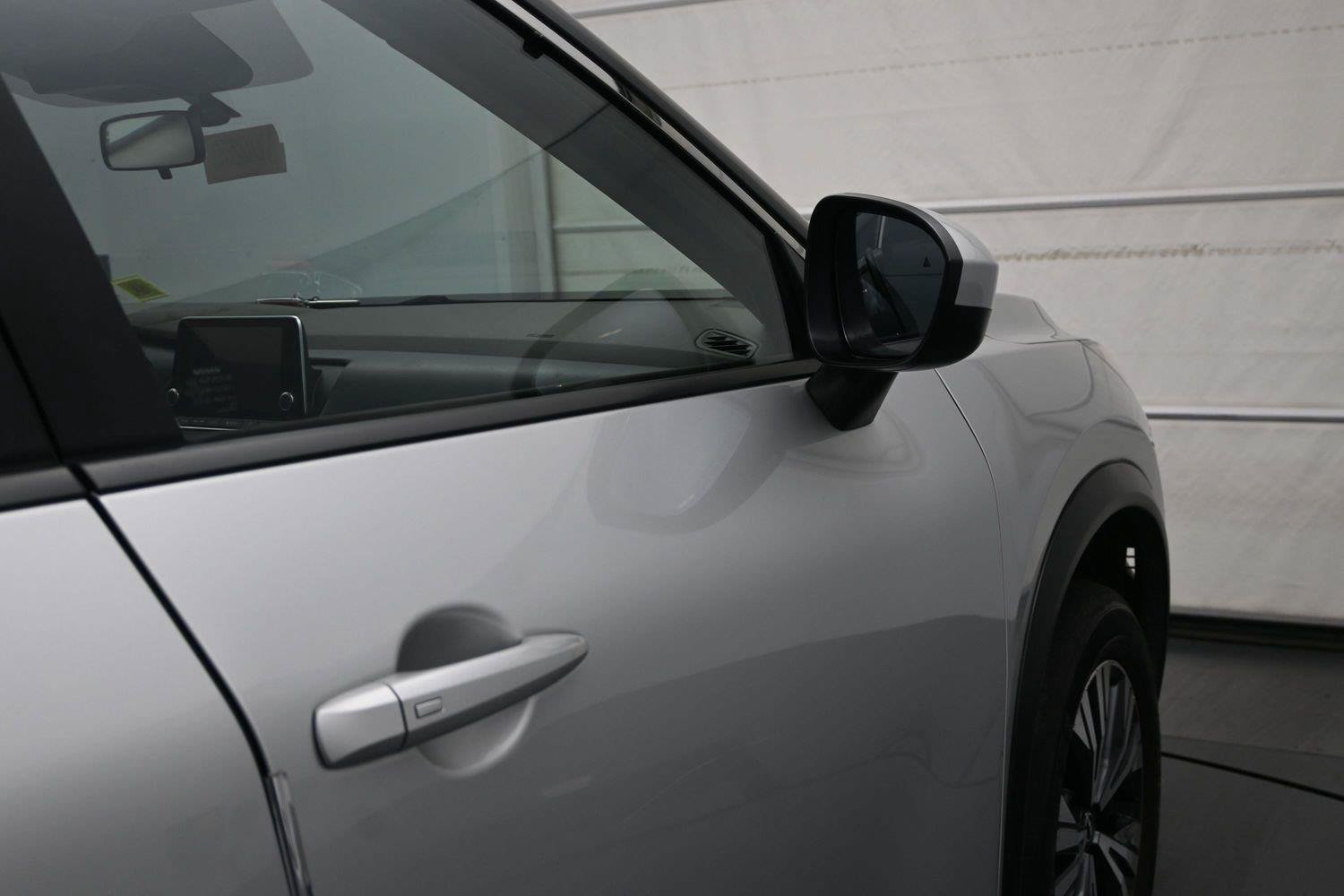 Used 2023 Nissan Rogue SV AWD/4WD image 14