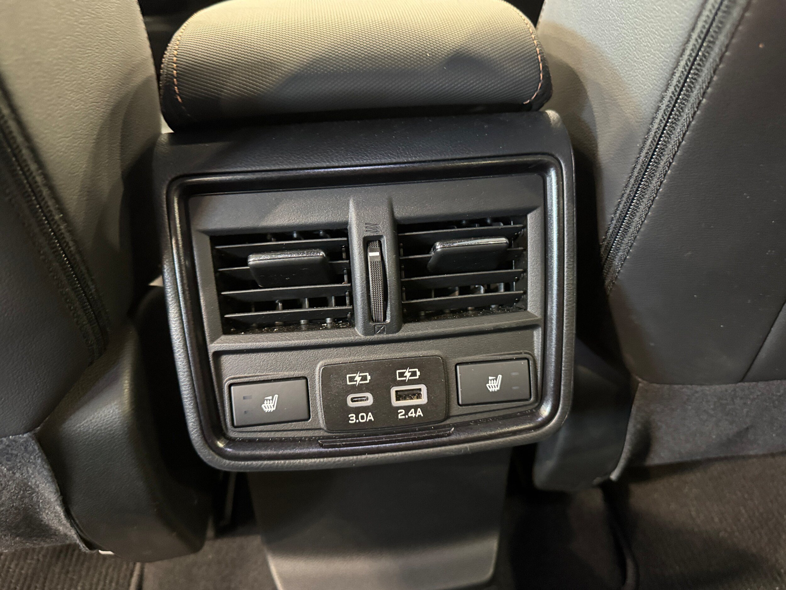 Used 2025 Subaru Forester Limited AWD/4WD image 7