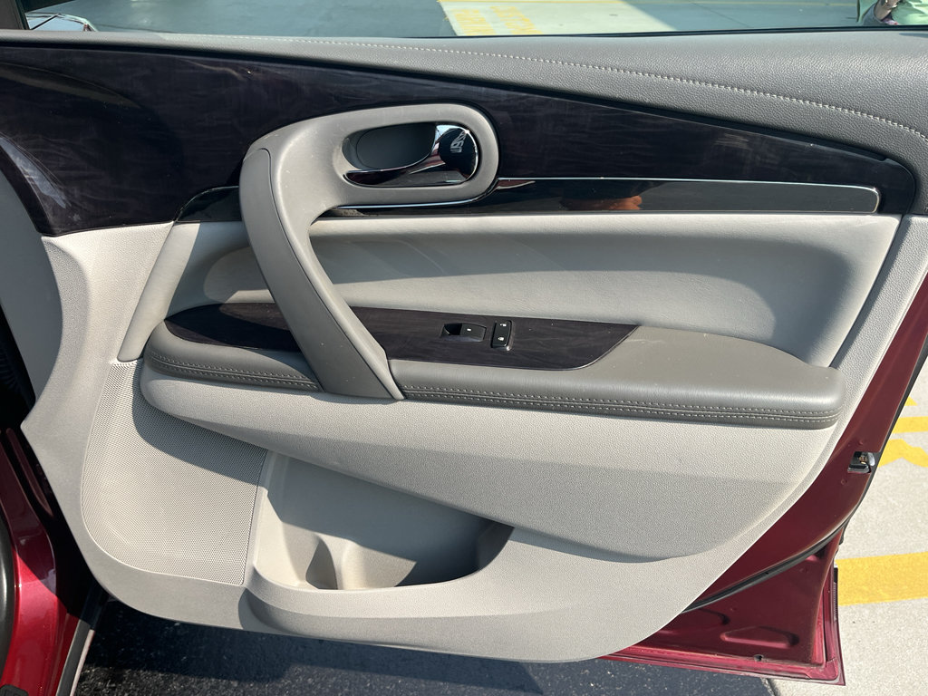 Used 2015 Buick Enclave Leather FWD image 47