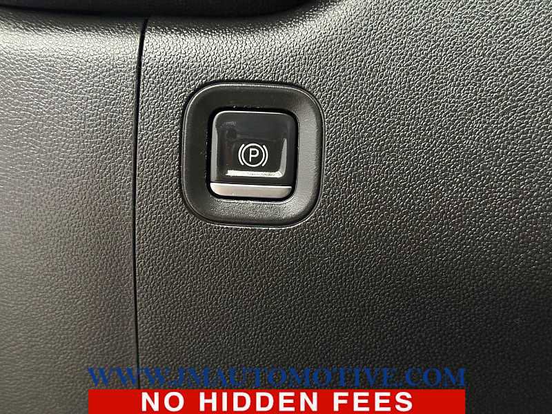 Used 2022 Chevrolet Silverado 1500 W/T w/ WT Value Package image 34