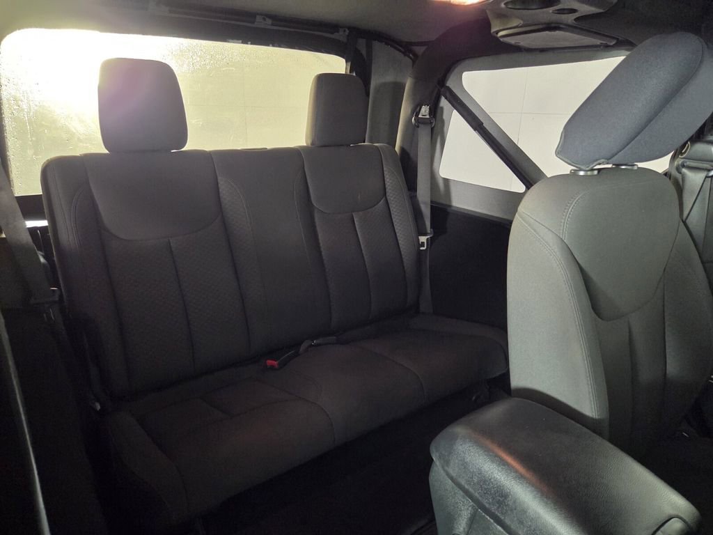 Used 2018 Jeep Wrangler Sport w/ Trailer Tow Group image 28