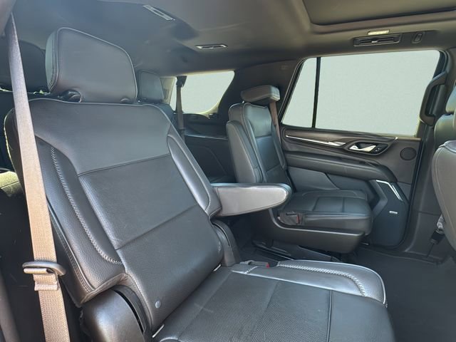 Used 2021 GMC Yukon Denali w/ Denali Premium Package AWD/4WD image 19