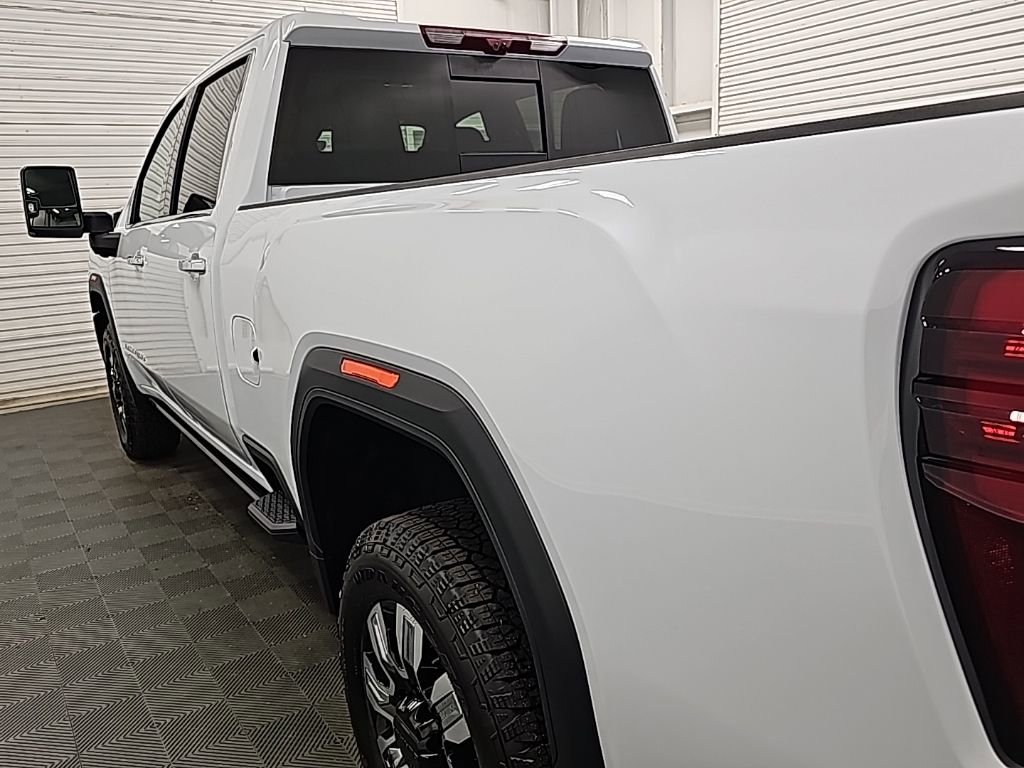 New 2026 GMC Sierra 2500 Denali w/ Denali Reserve Package image 6