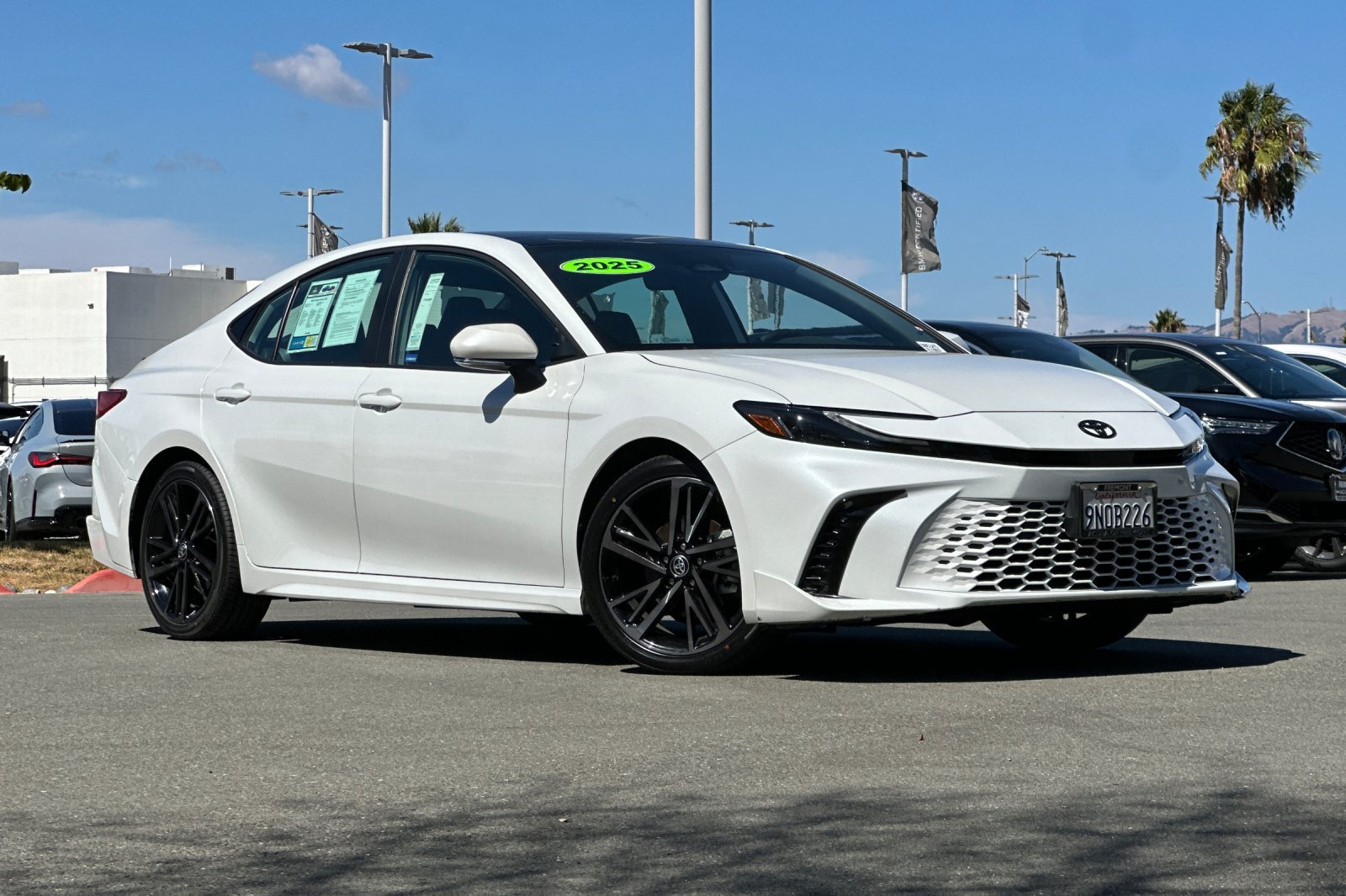 Used 2025 Toyota Camry XSE FWD image 2