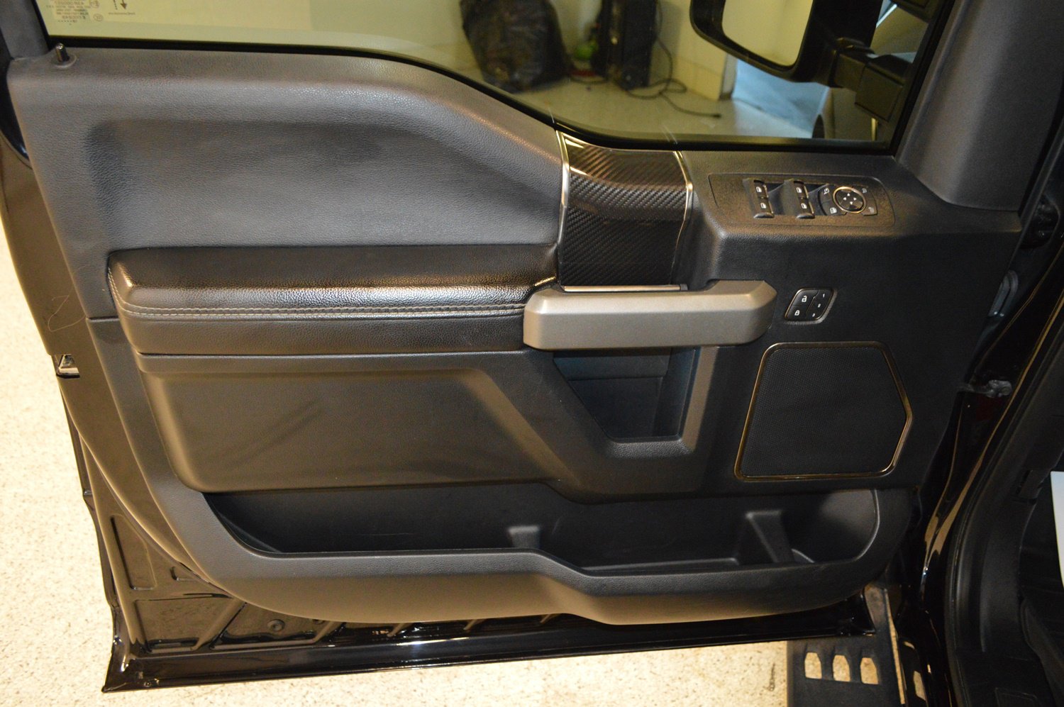 Used 2019 Ford F150 Raptor w/ Equipment Group 802A Luxury image 13