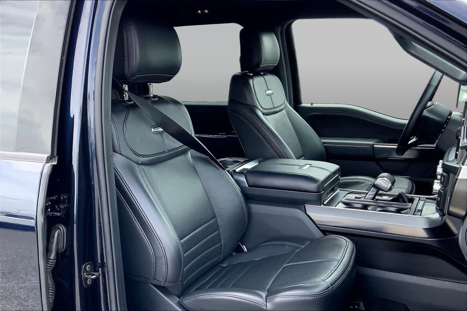 Certified 2025 Ford F150 Platinum AWD/4WD image 9
