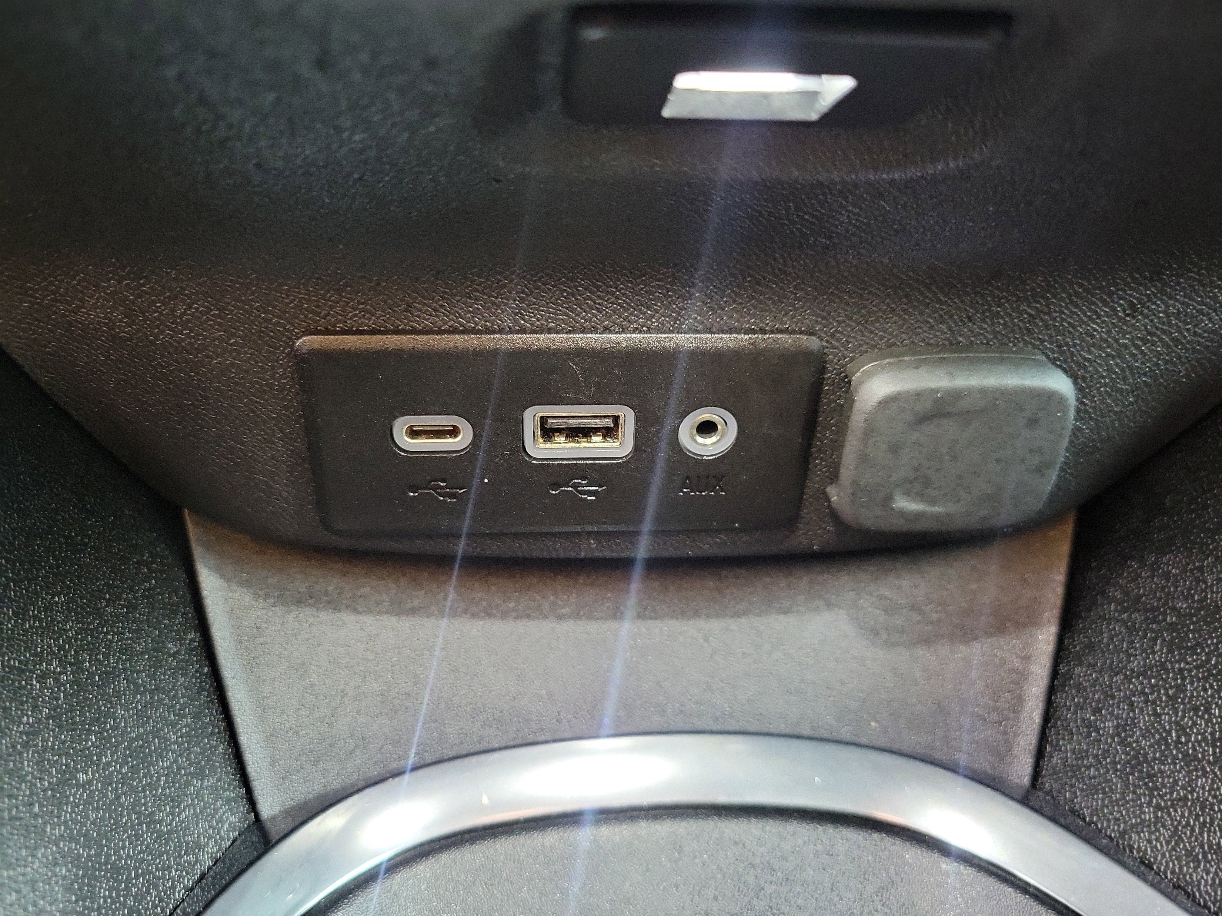 Used 2024 Chevrolet Malibu LT image 25