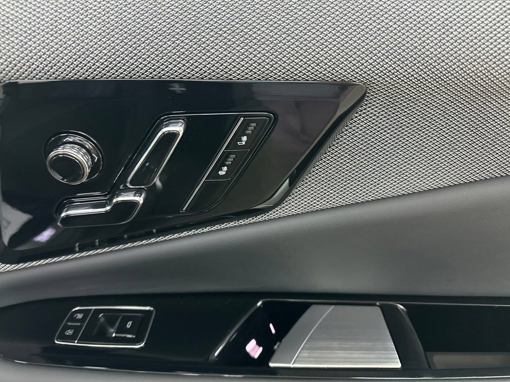 New 2027 Cadillac Optiq Sport AWD/4WD image 18