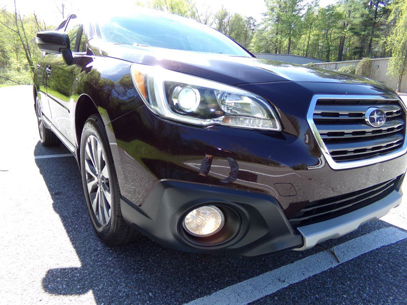 Used 2017 Subaru Outback 2.5i Touring image 4