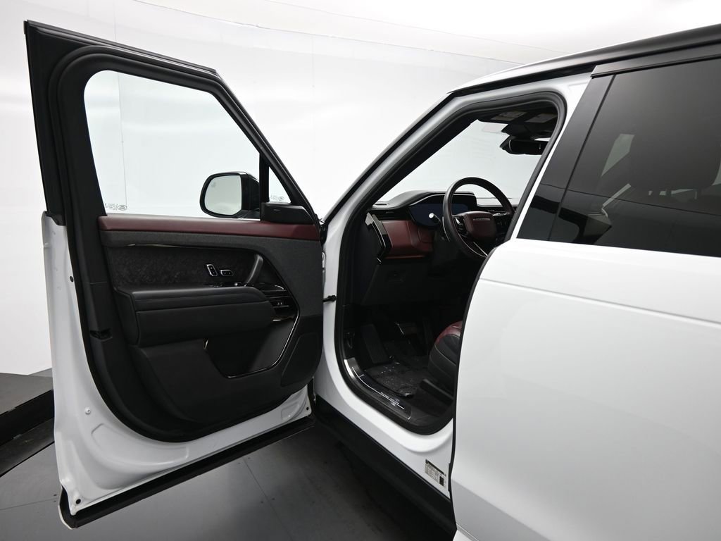 Used 2023 Land Rover Range Rover Sport SE Dynamic image 7