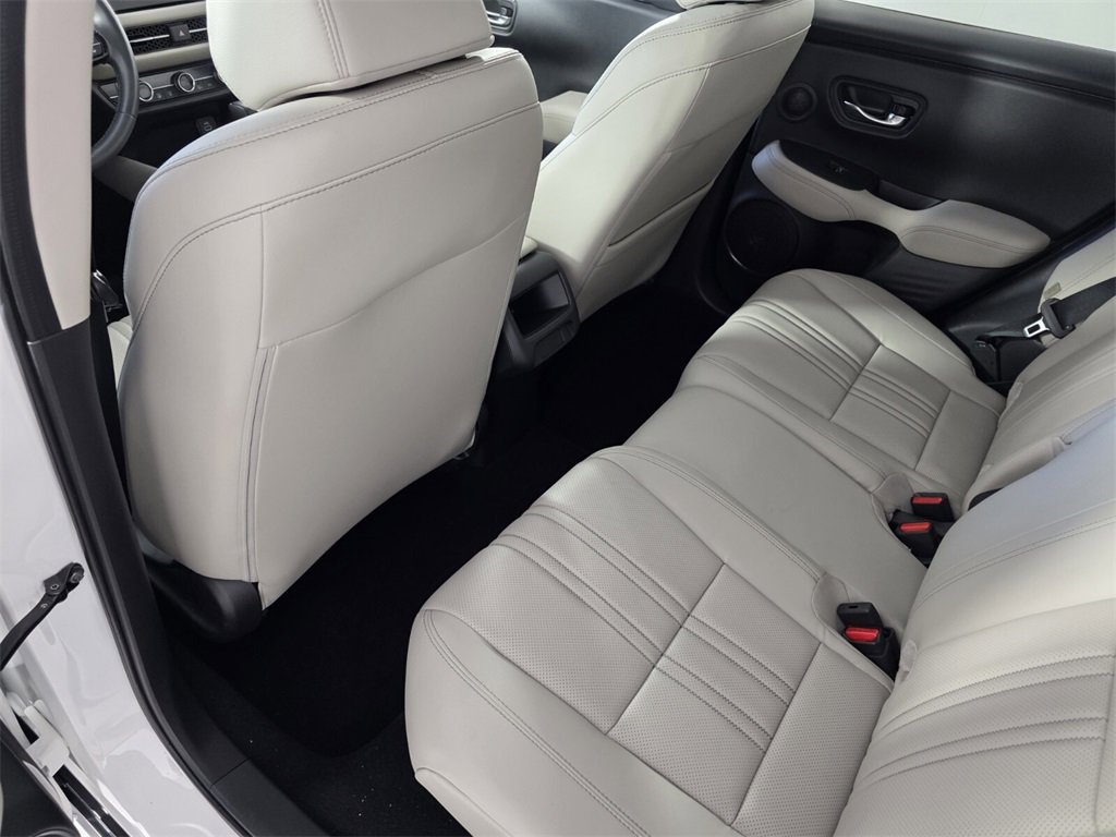 Used 2024 Honda HR-V EX-L image 15