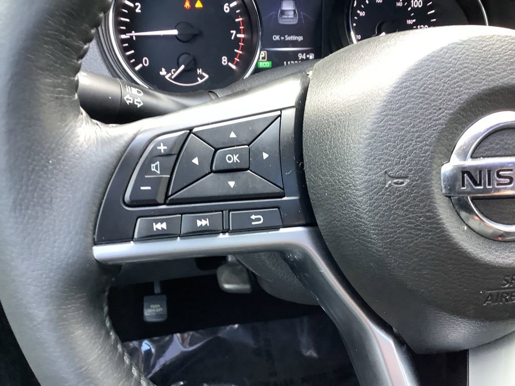 Used 2017 Nissan Rogue SL w/ SL Premium Package image 21