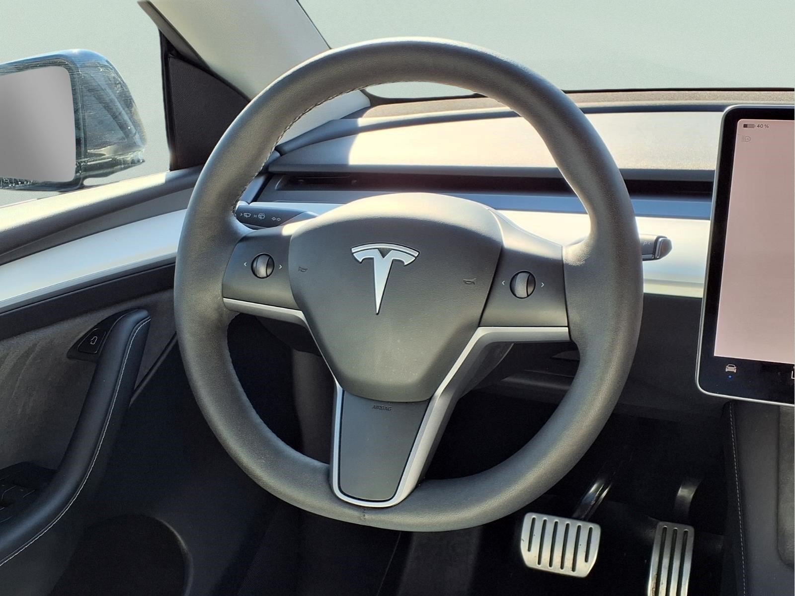 Used 2023 Tesla Model Y Performance AWD/4WD image 14