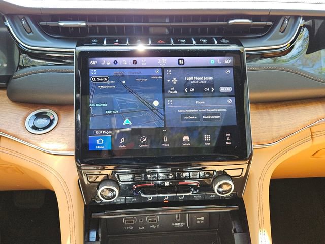 Used 2025 Jeep Grand Cherokee L Summit image 18