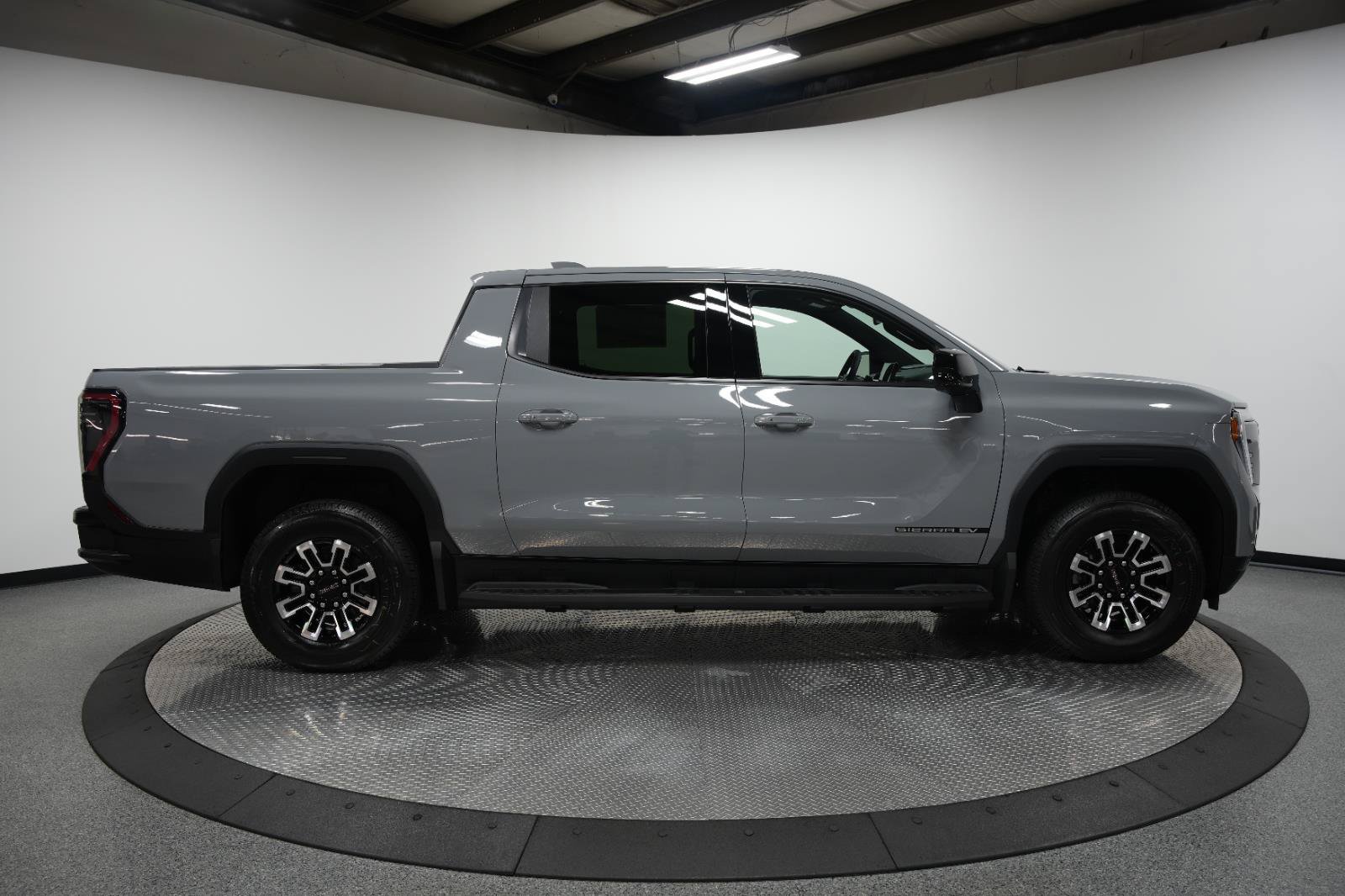 New 2026 GMC Sierra EV Elevation AWD/4WD image 9